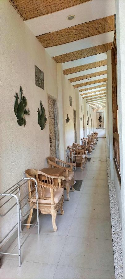 The 5 Brothers Hotel Джили Трауанган Екстериор снимка